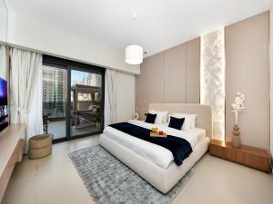 2BDR - Burj Khalifa view with Private terrace