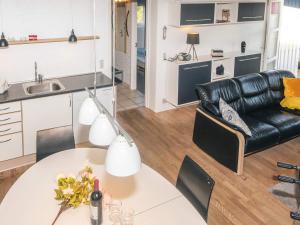 Modern Beach Retreat in Blavand-By Traum