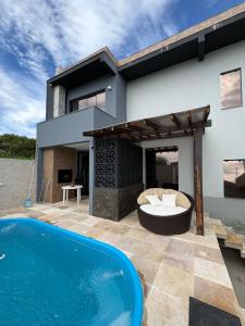 Casa de Praia com Piscina