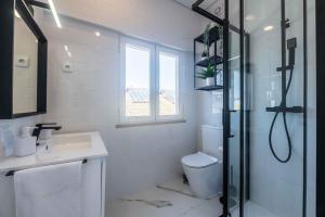 Casa da Porta da Praia - 3 Bedroom Castle Wall House