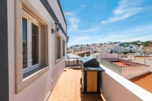 Casa da Porta da Praia - 3 Bedroom Castle Wall House