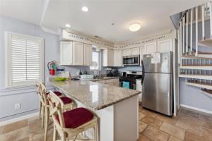 401 E Raleigh Ave, Unit B