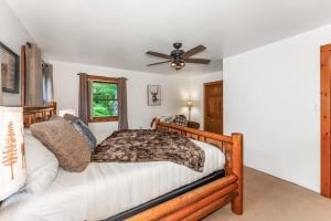 TB-19 Thunder Bay Resort Cabin 19