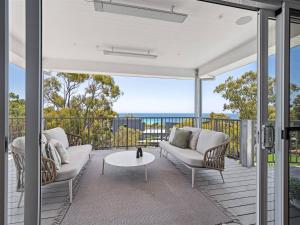 Eagle Heights - Elevated Oasis with Pool & Sea Views