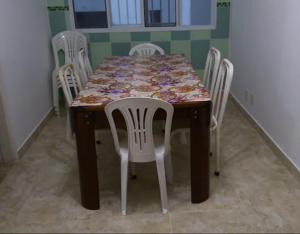 Maravilhoso Frente para o mar - 4 dormitórios - 2 garagens