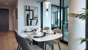 Complete Host Docklands Residences