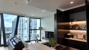 Complete Host Docklands Residences
