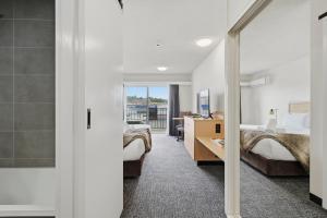 Cosy Central 1 Bed Suite - Hobart CBD