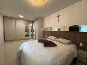 Apto Vista Mar Rua 236 Meia Praia Itapema