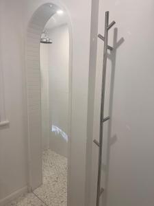 South Yarra Art Deco Luxe on the Botanic Gardens