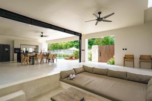Airies Zen 3BR Luxury Private Pool Villa - Uluwatu