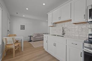 Beach Cottages #4 condo