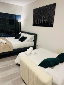 U Javeriana, P Nacional, Marly