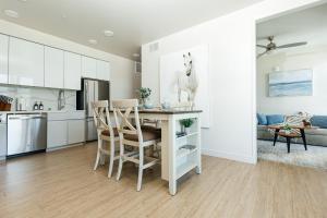 Cozy 2B Apartment in Santa Monica