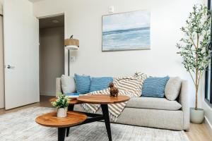Cozy 2B Apartment in Santa Monica