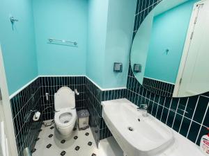 Căn hộ Studio view núi - Building The Sky