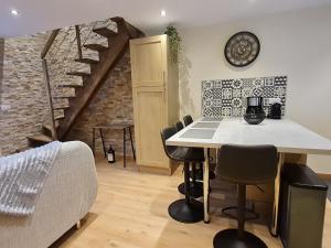 Duplex cosy rénové • Climatisation à Briey - FR-1-584-388