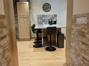 Duplex cosy rénové • Climatisation à Briey - FR-1-584-388