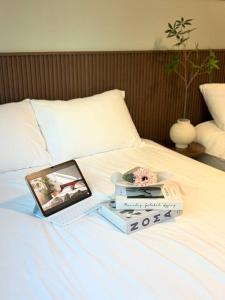 SUPER SALE #3Room4Bed #6People #free dryer, washing machine #Jongno #명동 #DDP #Hyehwa Station #Bukchon Hanok Village #Naksan Park #Family favorites #massage chair #hongdae