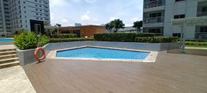 Cozy High-Rise Haven