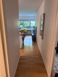 Cozy 1 BR Apartment Near Convention Center