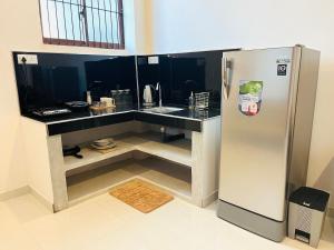 Sea Breeze Escape, a Studio Apartment Near Beach