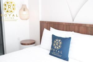 Royal Bali Style Villa 3BR with Private Pool for 7 Pax