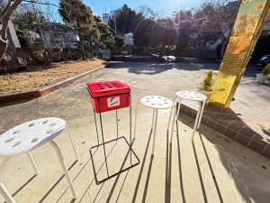 一棟貸しの宿 貸別荘 水戸ハウス Vacation Rental Mito House! Location is 1-2-55 Kanemachi Ibaraki Prefecture 場所は茨城県水戸市金町1-2-55です ドア横のキーボックスの番号はご予約後に,チェックイン情報?