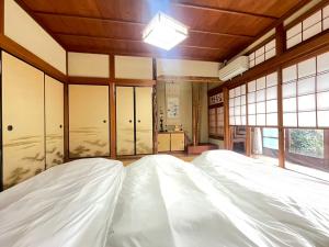 CORNELL private guesthouse BBQ & Garden