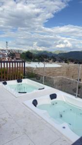 Villeta Getaway I Pool I Balcony I Relax Vibes