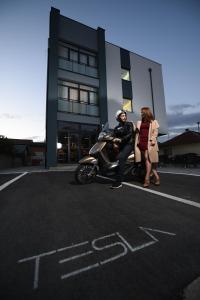 Hotel Tesla - Hotellit, Banja Luka