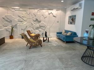 Arenita Macondo Study on 5th Ave near the sea