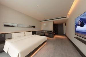 Atour Hotel Wuxi Taibo Avenue Meili Ancient Town