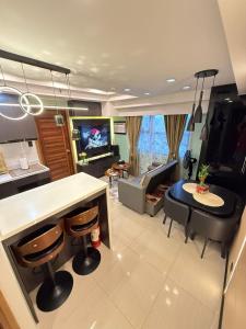 LM50L2 horizon101 cebu