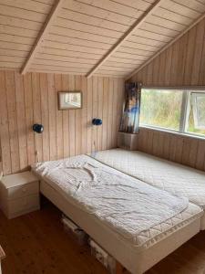 Holiday Home With Sea View And Beach Nearby