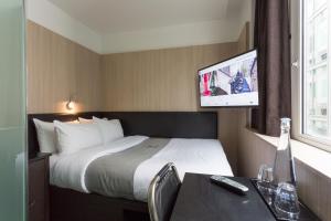 Double Room room in The Z Hotel Victoria