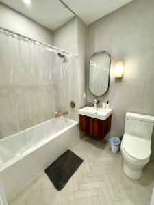 5 mins to Midtown Central New Luxury Corner 2b2b Apt with Amazing City View