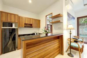 Lucia Villa Seminyak Beachside By Bali Asia Villa