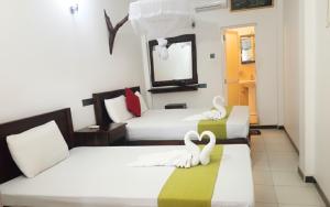 Lotus Safari Bungalow