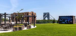 The Modern Luxe 2BR Luxury in Fort Lee NJ