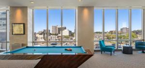 The Modern Luxe 2BR Luxury in Fort Lee NJ