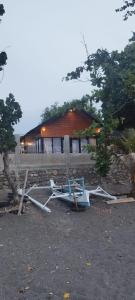 Oreo Beach Villa Kayangan