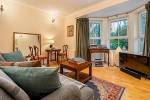 Quiet Cosy Flat - Berkhamsted - Pass the Keys