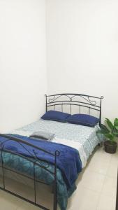 Al-Una Homestay
