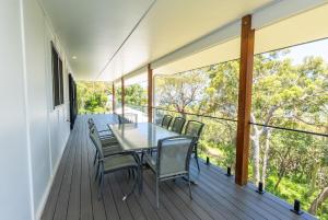 Tree House By The Sea