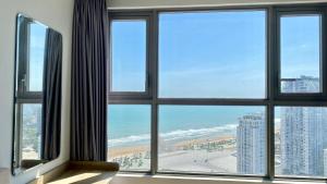 The Sóng Luxury Apartments - Free Swimming pool, Gym, Sauna