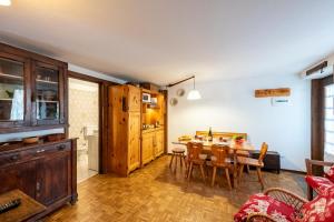 Graceful Apartment In Courmayeur - Happy Rentals