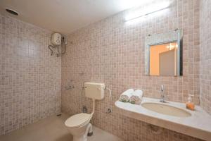 Palette Bubble Nest Villa | 2BHK | Jacuzzi | Pool | Lonavala