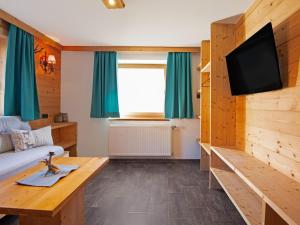 Chalet in Fügen near Spieljoch Ski Lift