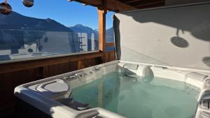 Ferienwohnung La-Wurm mit privatem Whirlpool